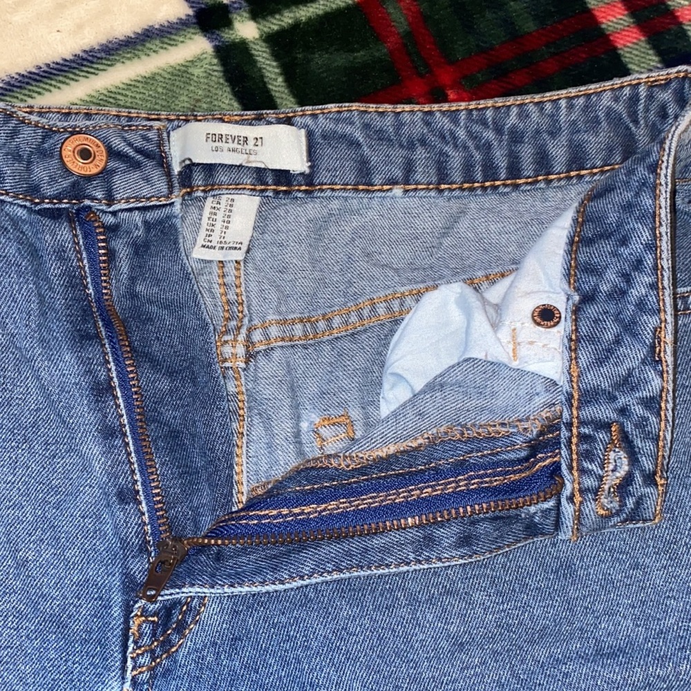 🎲Perfect comfy jean shorts! - Picture 6 of 8